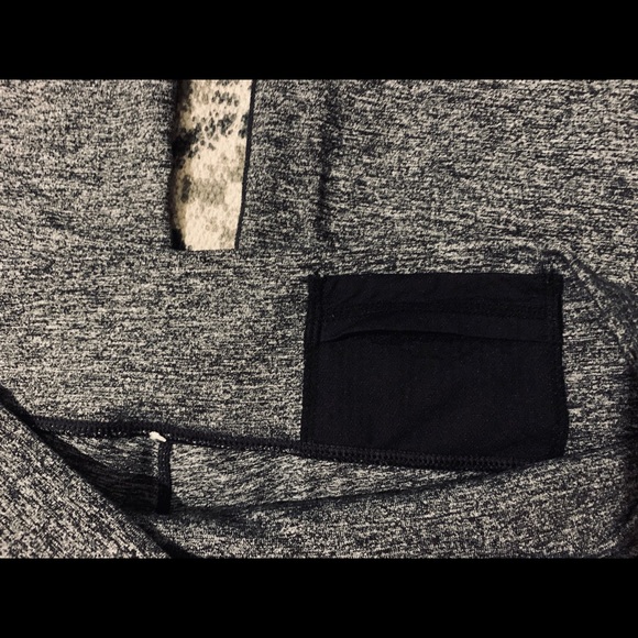 Heathered grey Lululemon pants - Picture 4 of 4